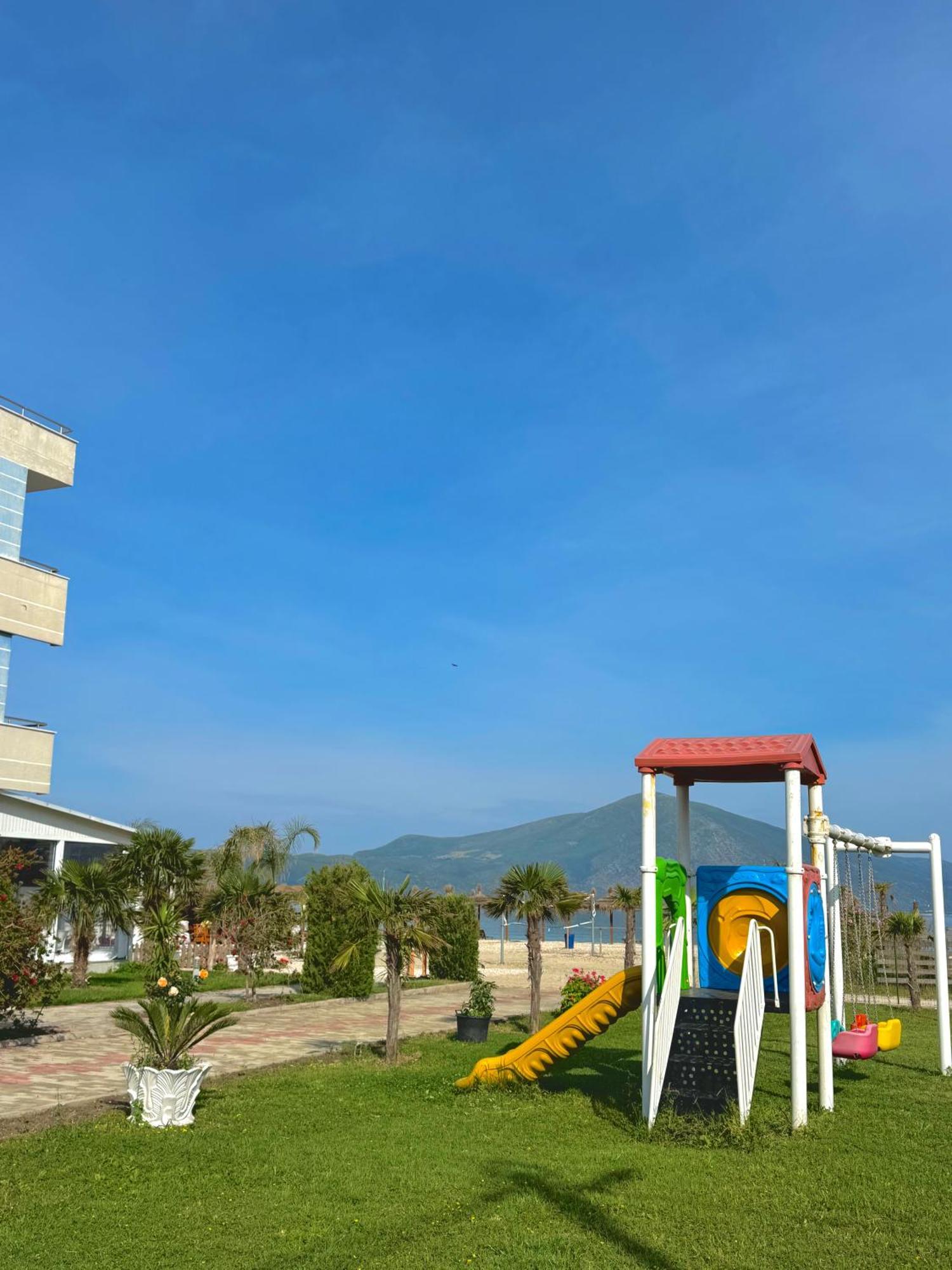 Blue Paradise Hotel Orikum Ngoại thất bức ảnh