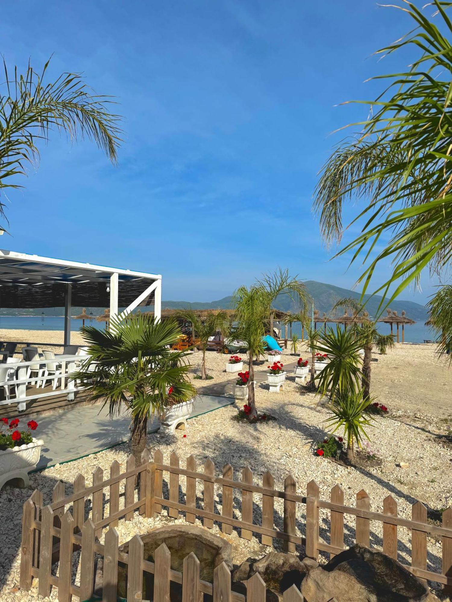 Blue Paradise Hotel Orikum Ngoại thất bức ảnh