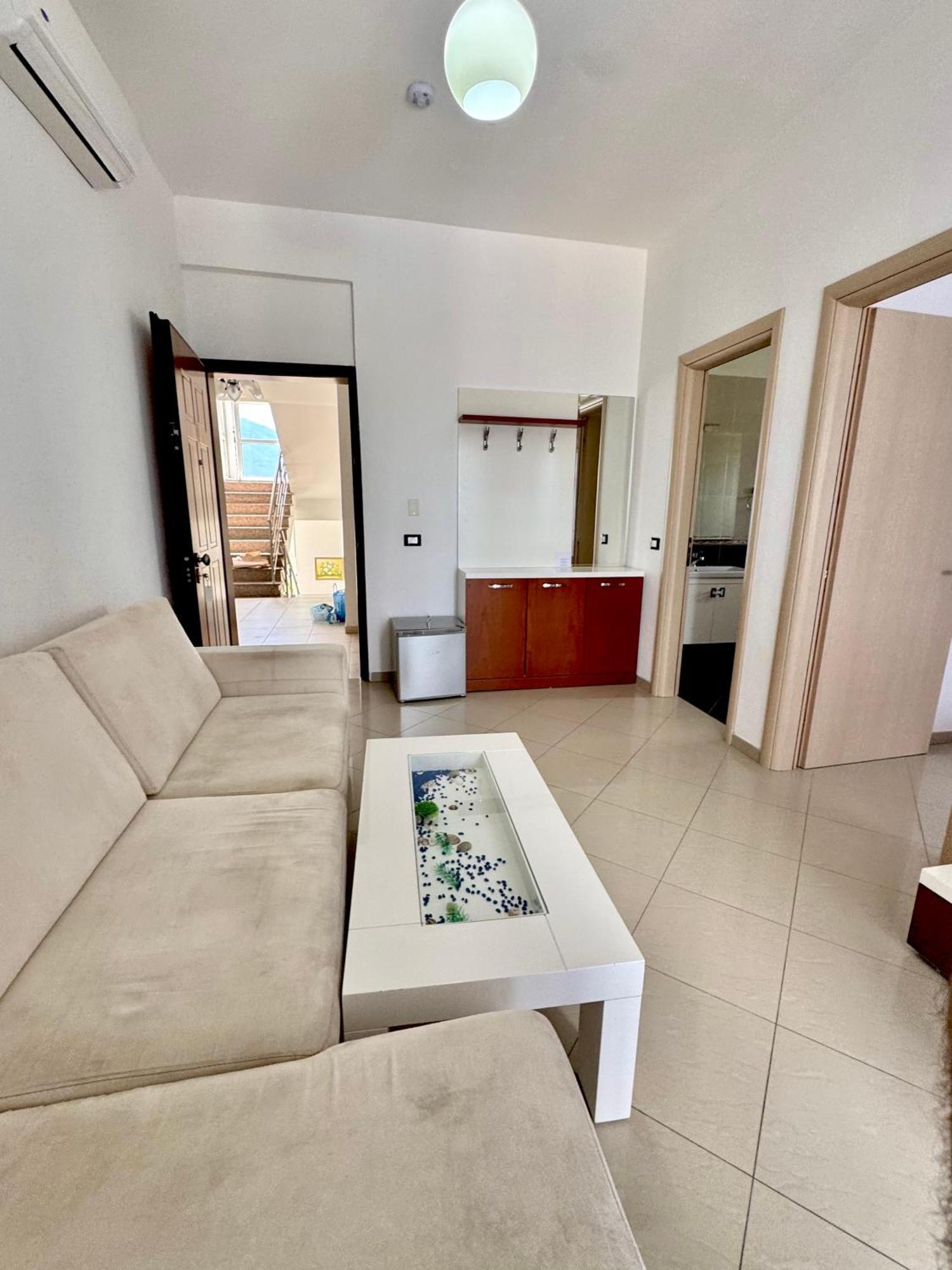 Blue Paradise Hotel Orikum Ngoại thất bức ảnh