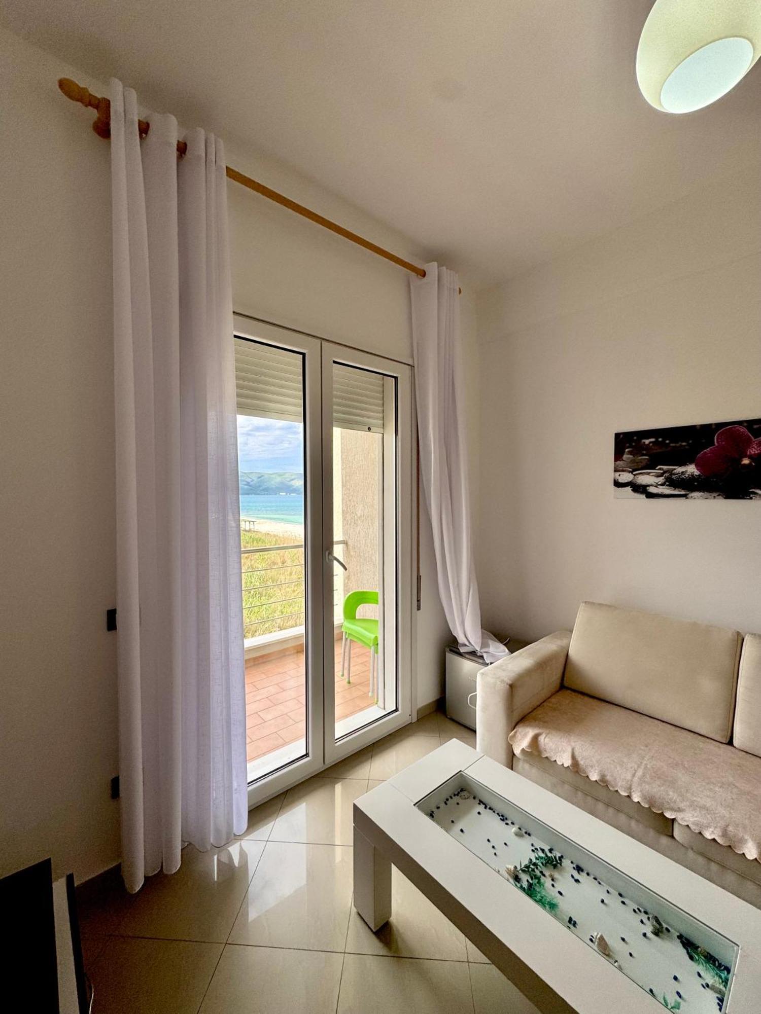 Blue Paradise Hotel Orikum Ngoại thất bức ảnh